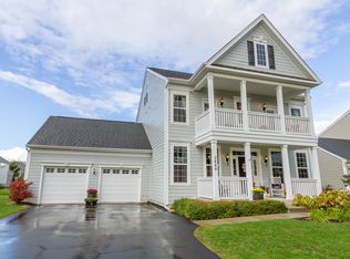 3666 Congressional Pkwy, Elgin, IL 60124