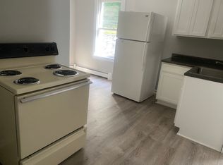 607 Howe Ave APT 1, Shelton, CT 06484