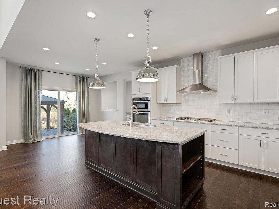 22461 Arcadia Blfs, photo 15