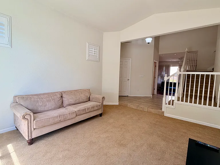 2007 Doxey Pl — Photo 6