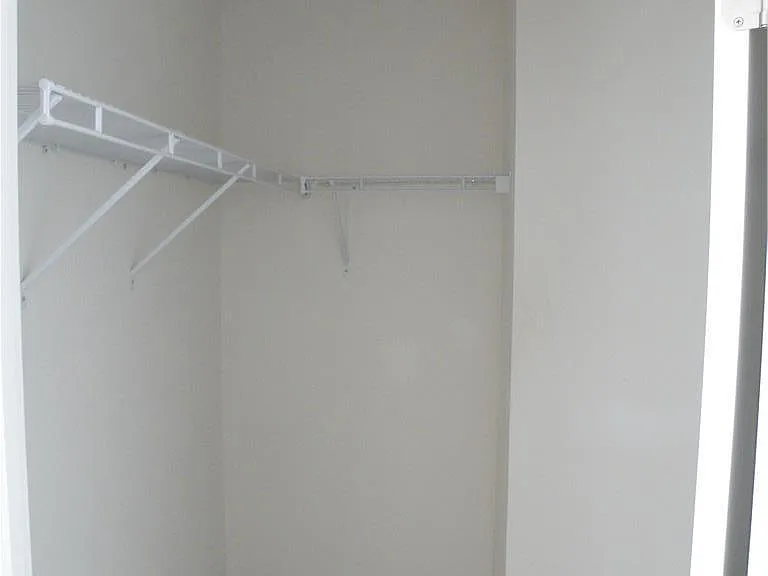 6092 Valley Forge Dr — Photo 7
