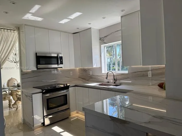 20851 SW 88th Ct — Photo 8