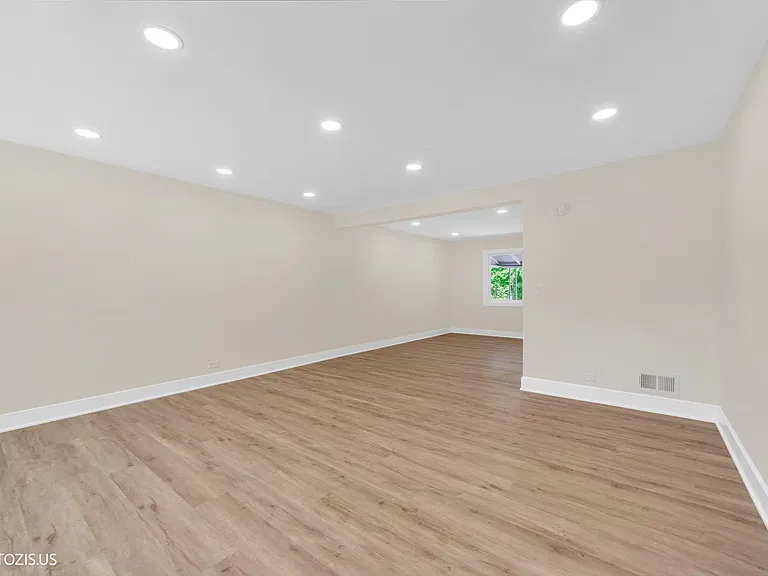 803 Brummel St — Photo 10