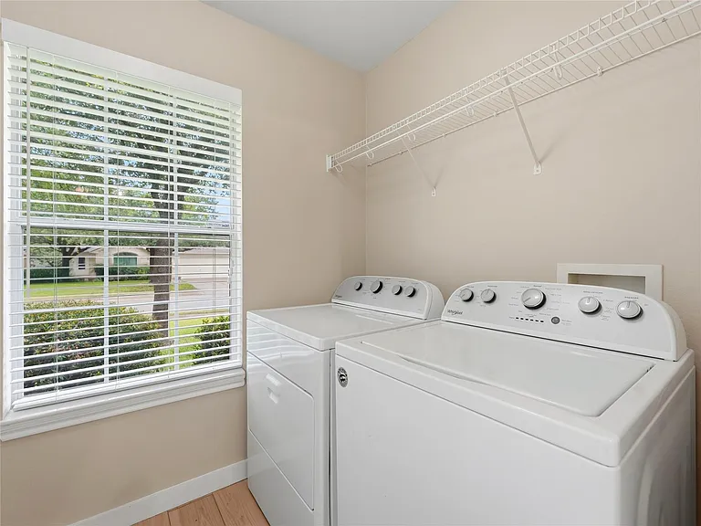 1004 Downridge Dr — Photo 30
