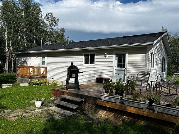 2nd image of 454038 E Range Road 53 Rural Wetaskiwin #10