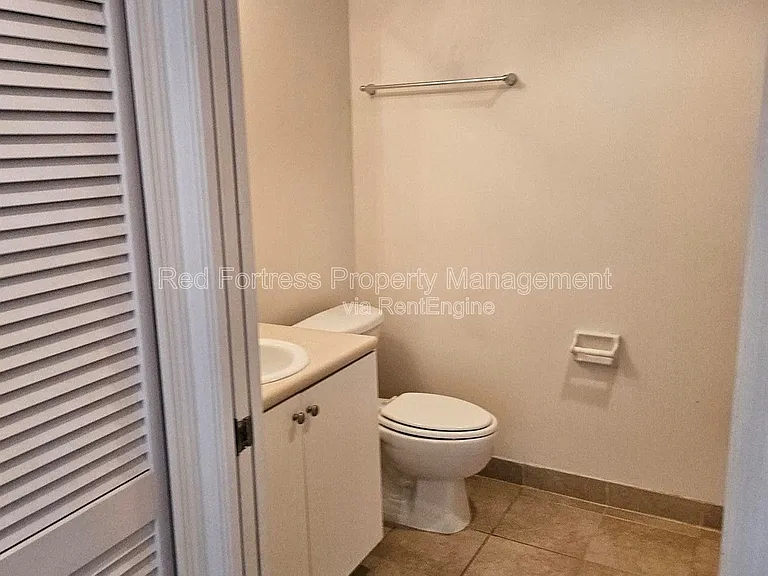 8326 Bernwood Cove Loop #907 — Photo 7