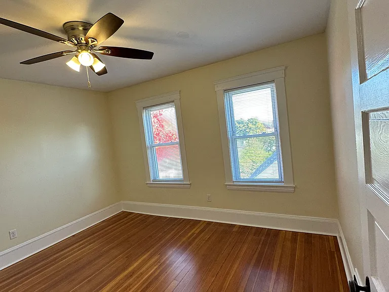 35 George St #3 — Photo 13