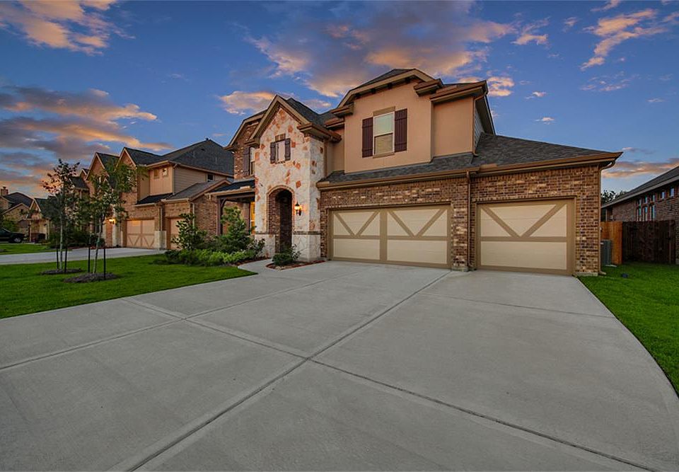 1st image of 316 Woodway Dr
