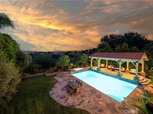 24705 Tiburon Dr, Valencia, CA 91355