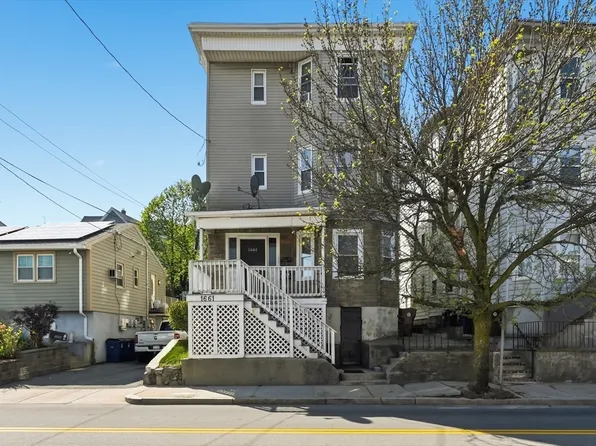 1661 N Shore Rd, Revere, MA 02151