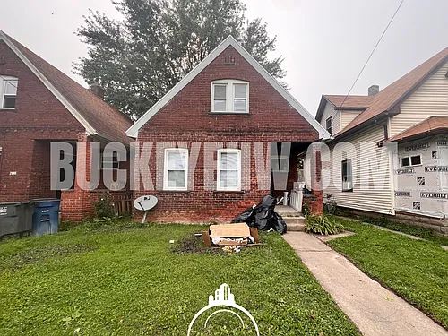 2607 Chestnut St Photo 1