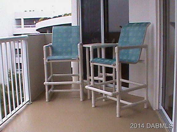 5th image of 3 Oceans West Blvd APT 6C6