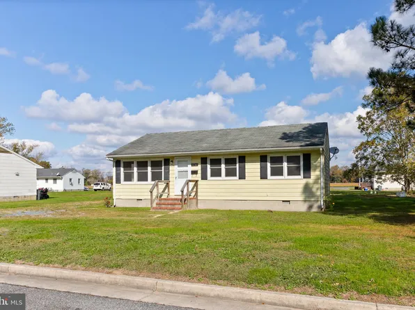 30762 Antioch Ave, Princess Anne, MD 21853