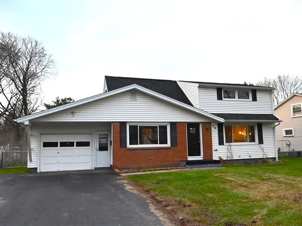 36 Jeanmoor Rd, Rochester, NY 14616