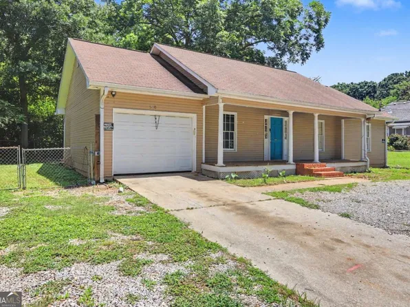 518 Spring St, Villa Rica, GA 30180