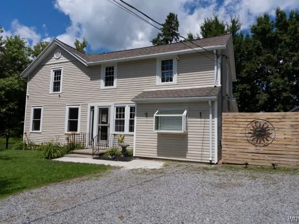 1509 Phelps Rd, Corfu, NY 14036