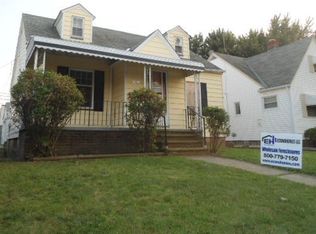 7403 Woodhaven Ave, Brooklyn, OH