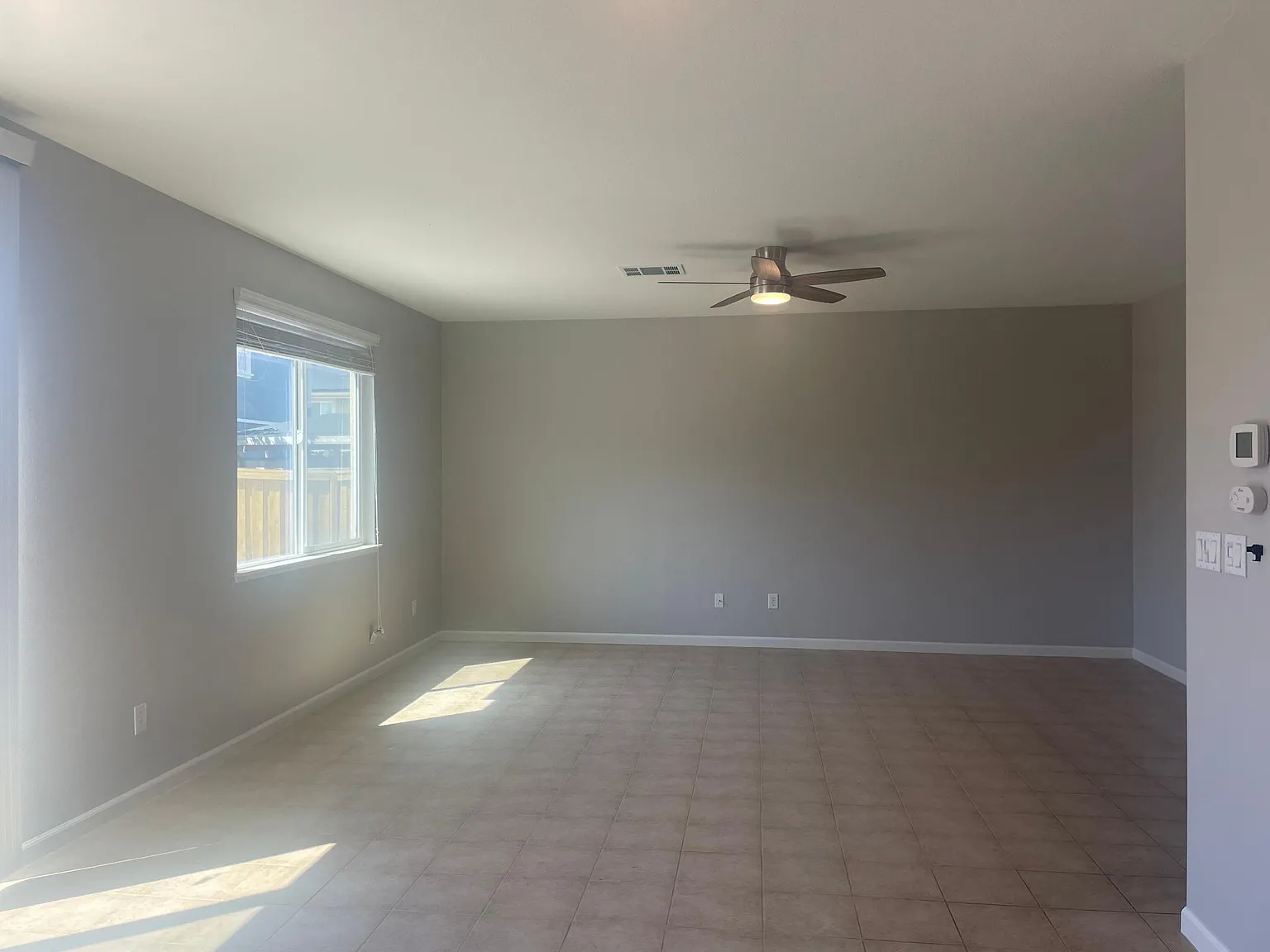 4 bed, 1776 sqft, $3,350 — Photo 3