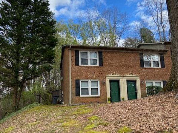 504 Briar Creek Manor Rd