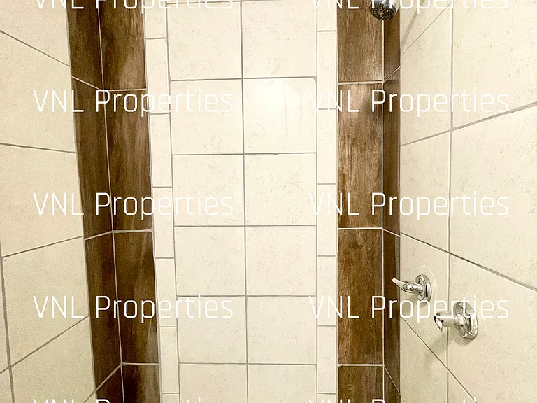 640 N Almendra St #1/2 — Photo 3