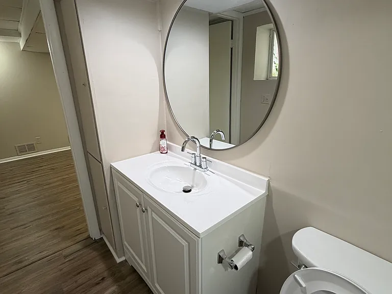 125 Coral Ave #4 — Photo 8