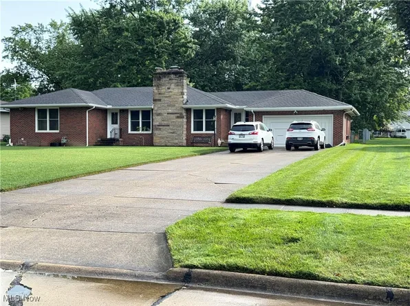 861 Gates Mills Blvd, Medina, OH 44256