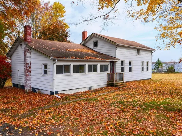 14080 Nash Rd, Burton, OH 44021