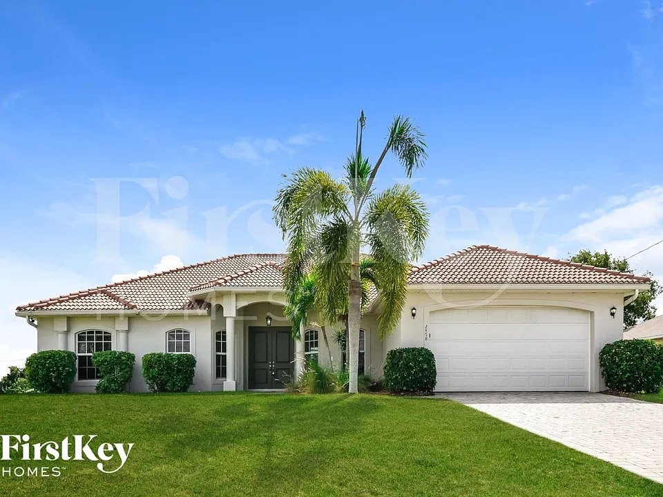 2478 NW 9th Ter