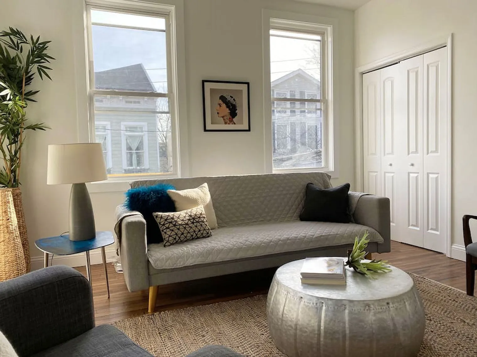 1 bed, 1.0 bath, 1076 sqft, $2,084 — Photo 4