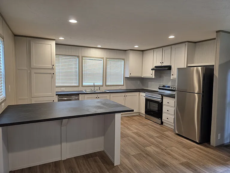 12 Bailey Ln — Photo 18