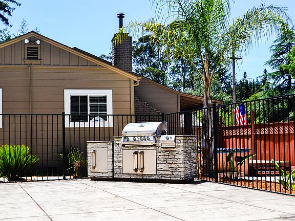 Barbecue Area 