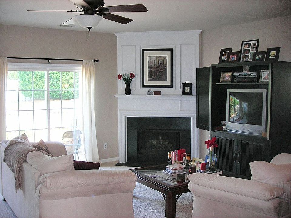 open floor plan-gas fpl