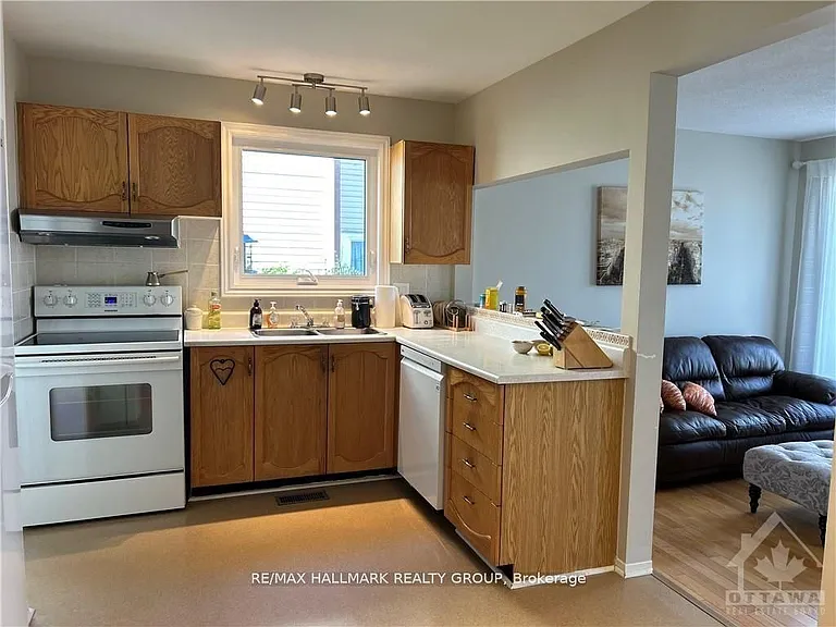 6417 Loire Dr — Photo 5
