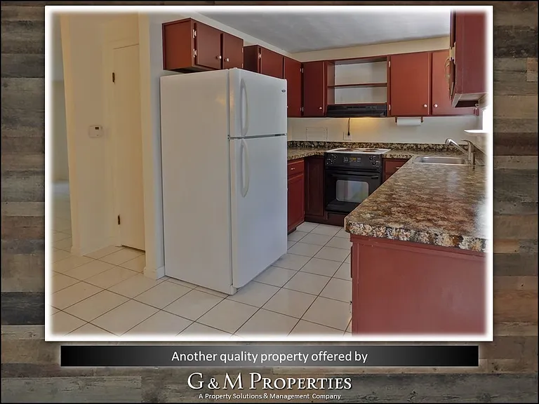 1074 Mount Hope Ave #G — Photo 9