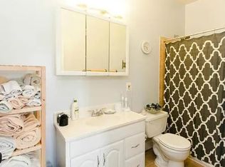 1027 7th St NE, Washington, DC 20002