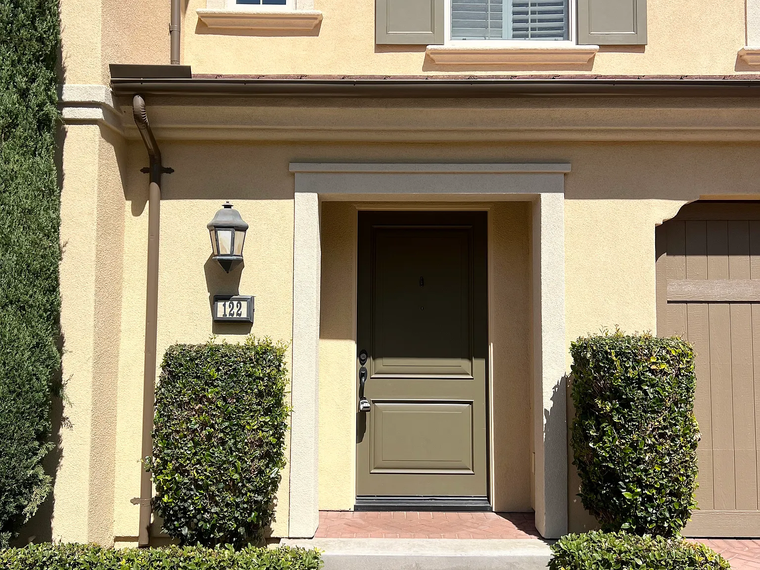 3 bed, 1654 sqft, $4,300 — Photo 2