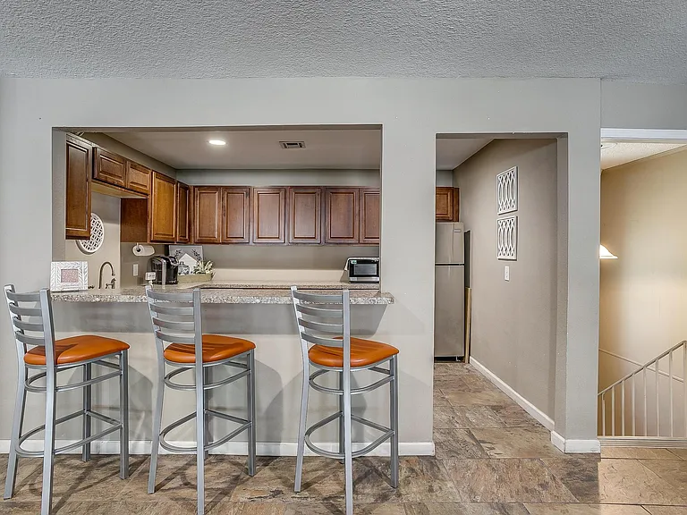 Highland Cove — Photo 24