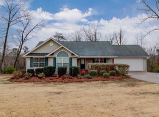 265 Timber Ridge Dr, Clarkesville, GA 30523
