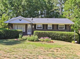 3989 Maxey Hill Dr, Stone Mountain, GA 30083