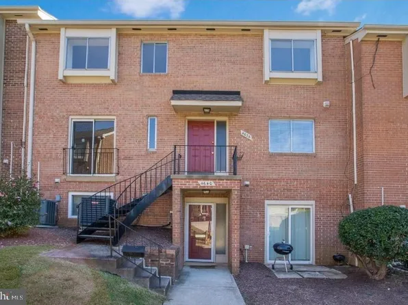 4636 Conwell Dr #192, Annandale, VA 22003