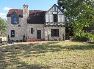 204 Belvidere Dr, Olmos Park, TX 78212