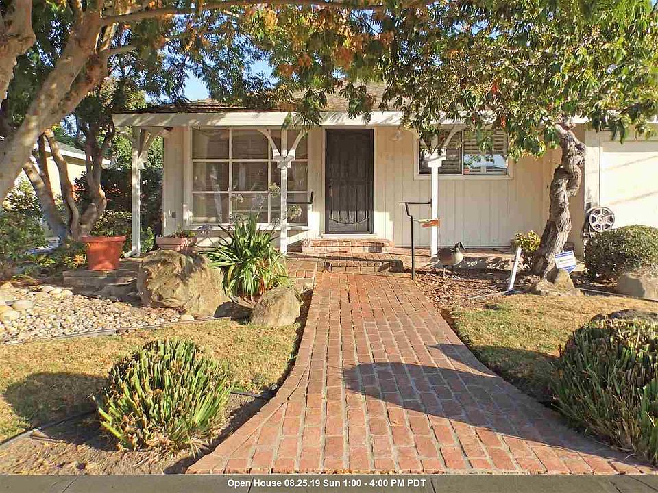 1st image of 964 Figueroa Dr