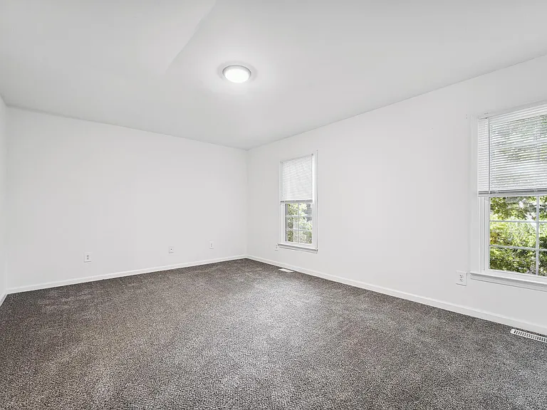6101 Highcastle Ct — Photo 10