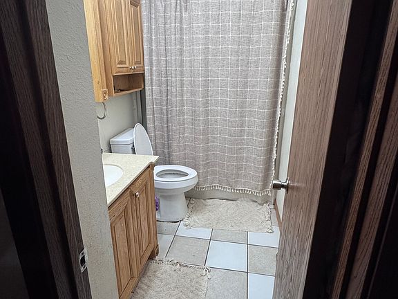4th image of 738 Mockingbird Dr