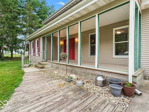 4th image of 6755 W County Road 675 N