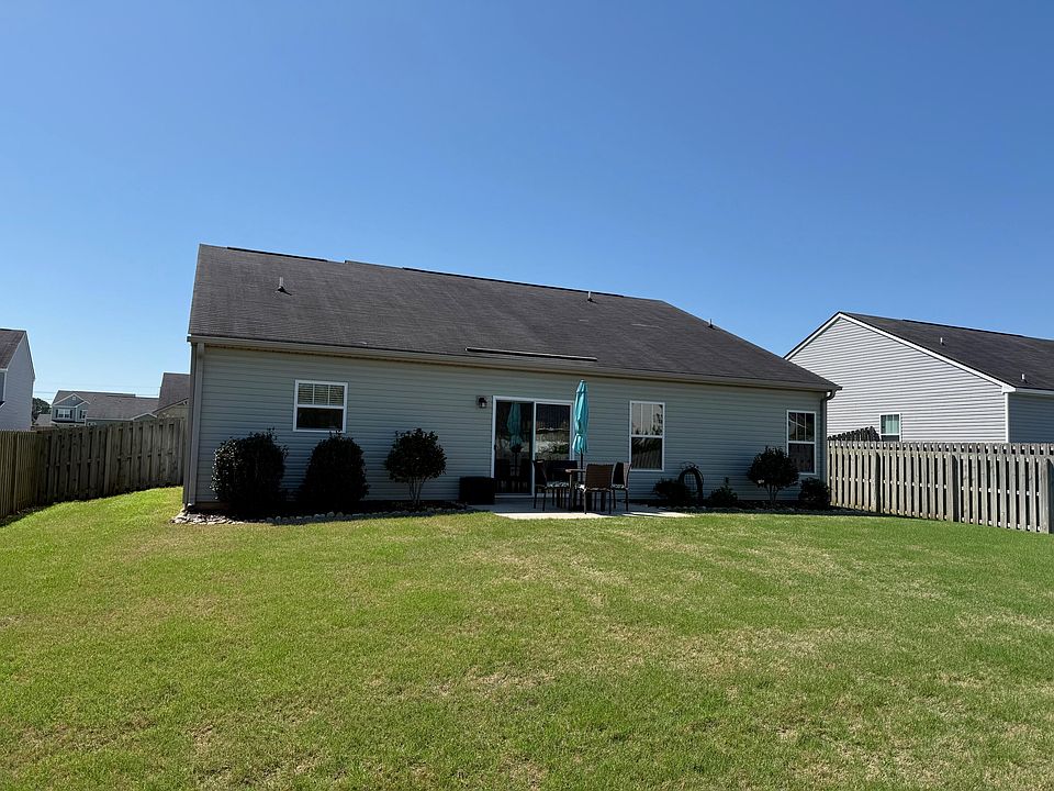 2nd image of 138 Cryptomeria Way