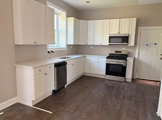 1860 N Hoyne Ave #3W, Chicago, IL 60647