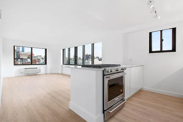 Rented by Greystar | media 1