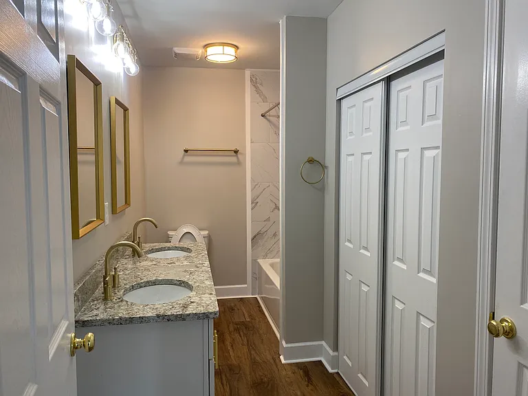 109 Adams St #A — Photo 9