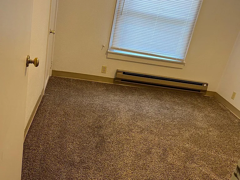 1317 W Augusta Ave #2 — Photo 7
